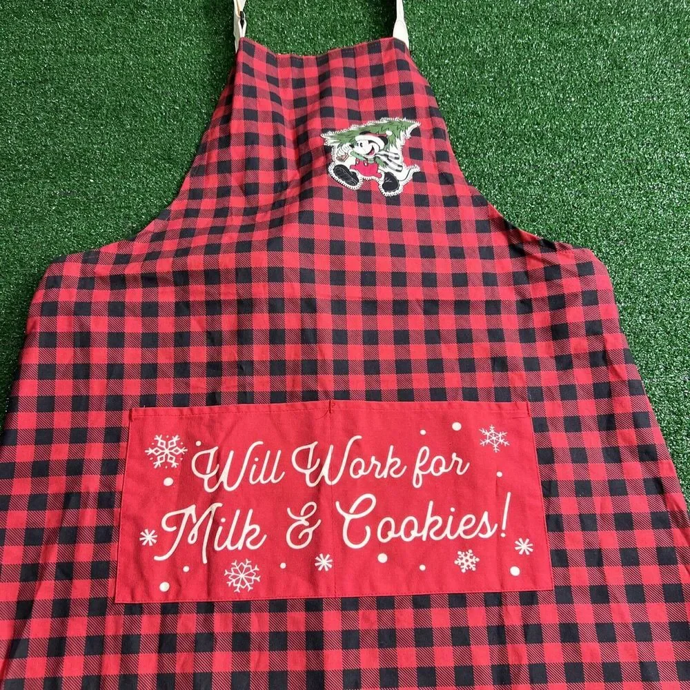 Farmhouse Farm Yuletide‎ Red Black Plaid Disney Mickey Mouse Christmas Apron NWT